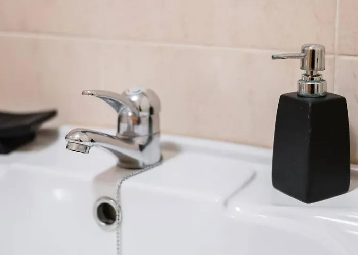 Gaia House - Com Metro à Porta E Centro Histórico Perto Apartamento *