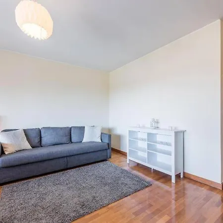 Gaia House - Inteiro Junto Ao Metro Lägenhet