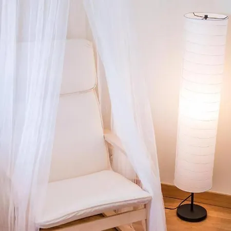 Gaia House - Com Metro A Porta E Centro Historico Perto