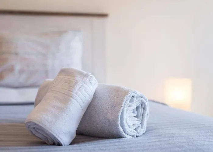 Gaia House - Com Metro A Porta E Centro Historico Perto